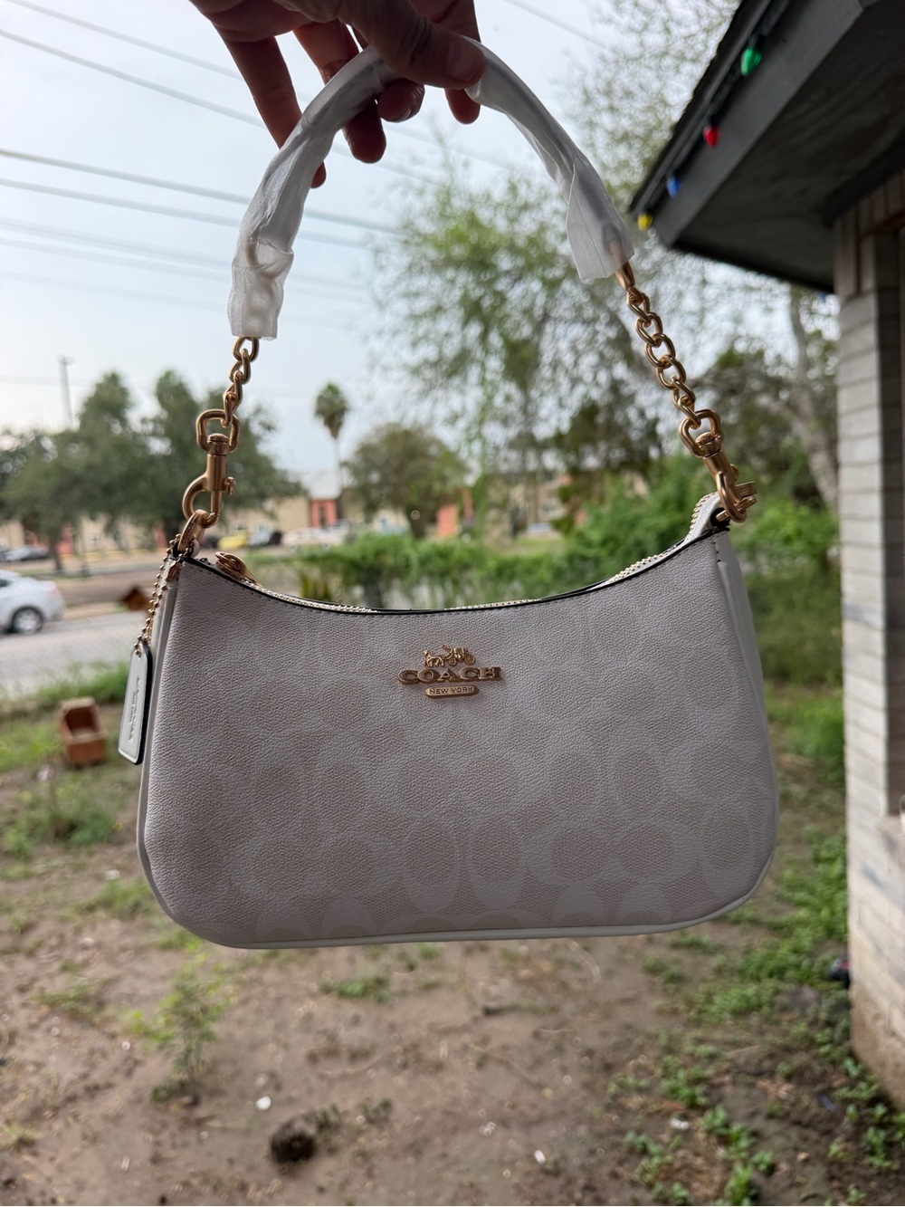 Coach Cream Pebble Leather Shoulder Bag with Gold Hardware